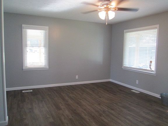 4th image of 651 Clearview Dr