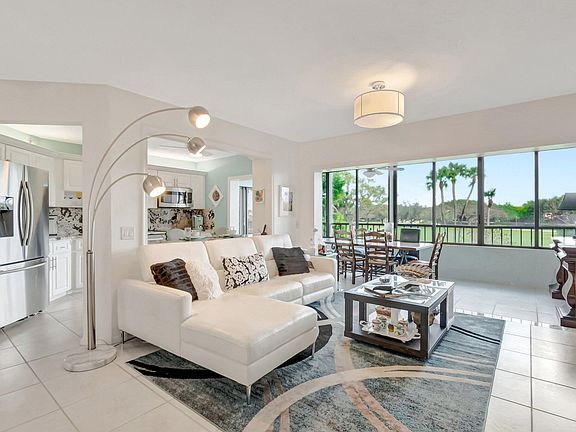 5th image of 7507 La Paz Blvd APT 202