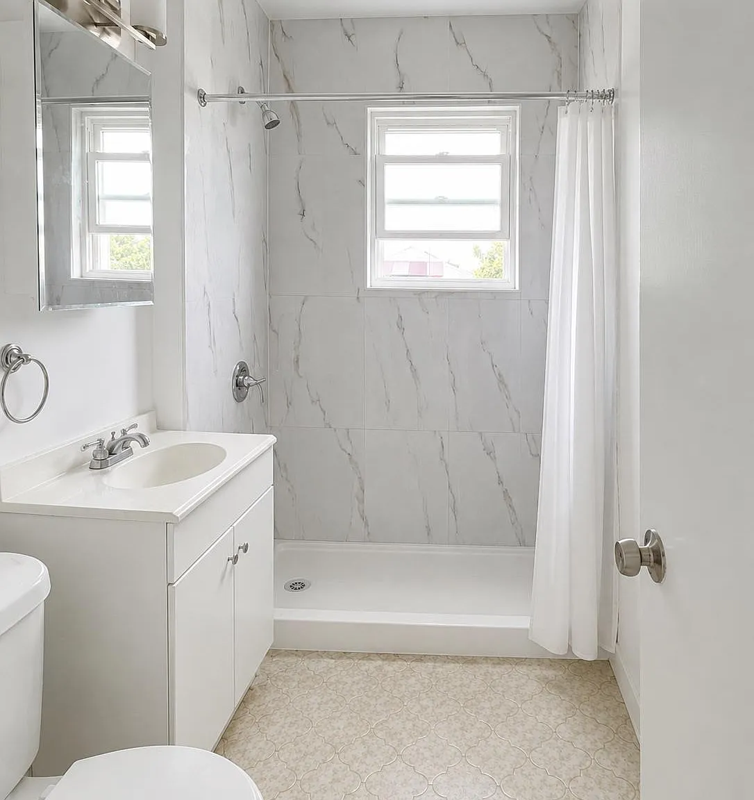 826 Wilcox Avenue, New York, NY 10465 — Photo 2