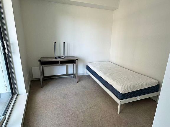 5th image of 8940 University Cres #404