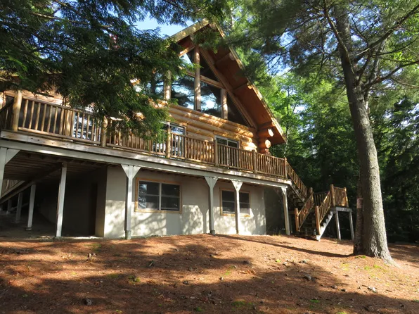 28193 Dresser Point Dr, Newberry, MI 49868