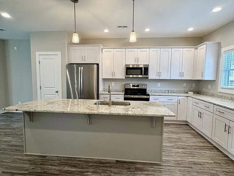 52 Cuddington Ln #1 — Photo 5