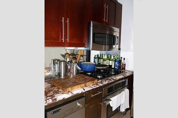 Rented by Stribling | media 9