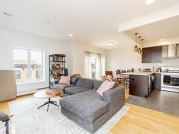 2nd image of 25-40 38th St