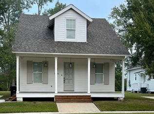 1924 Elvin Dr, Baton Rouge, LA 70810