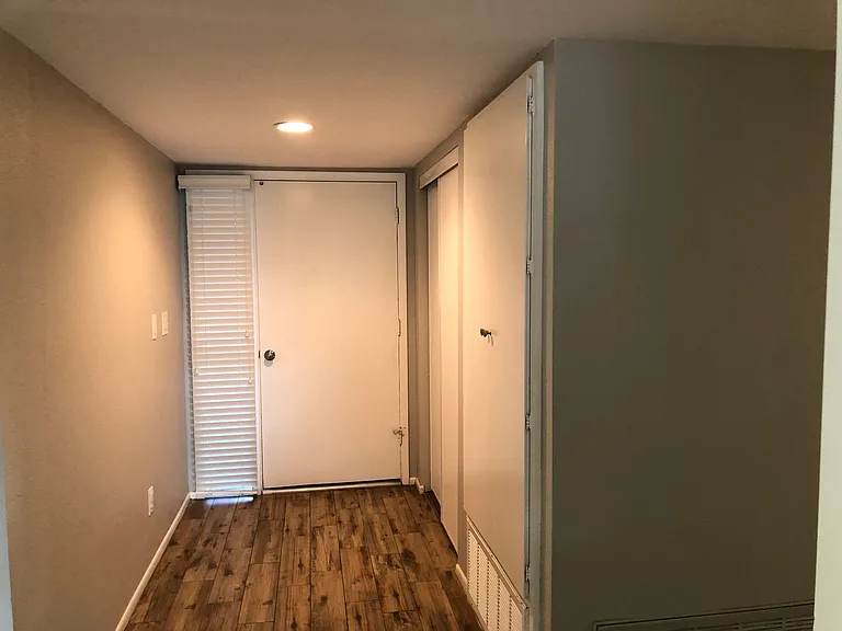 574 Leisure World — Photo 3