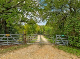 967 County Road 106, Buckholts, TX 76518