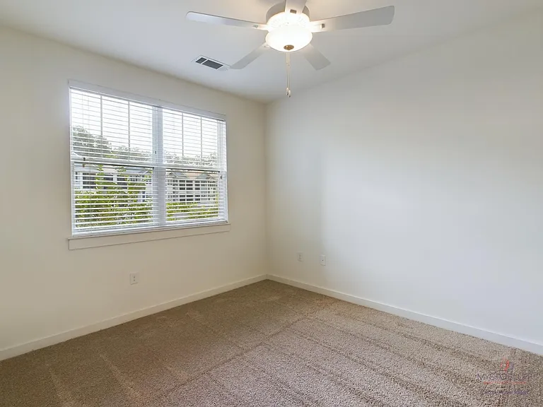 308 Mohegan Ave #7203 — Photo 15
