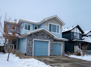 2132 52nd St SW, Edmonton, AB T6X 1Z7