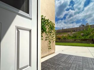 4614 Helen Bell Way, Jurupa Valley, CA 91752