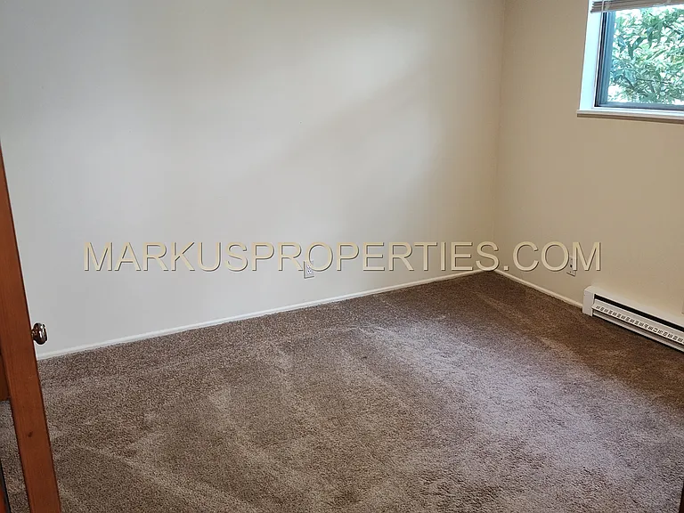 110 SW 137th Ave #3 — Photo 14