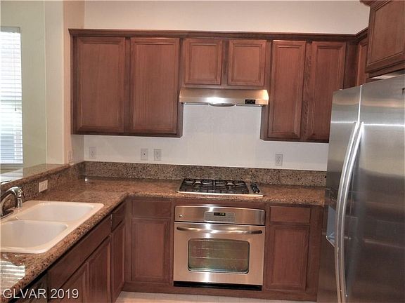 3rd image of 11408 Newton Commons Dr Unit 105