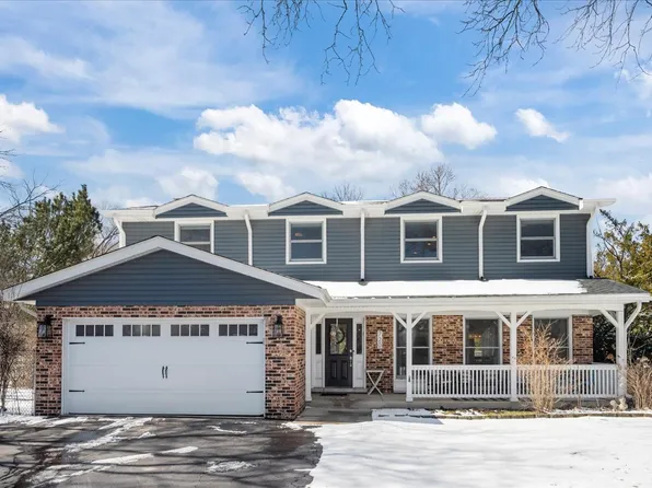 720 Wilmot Rd, Deerfield, IL 60015