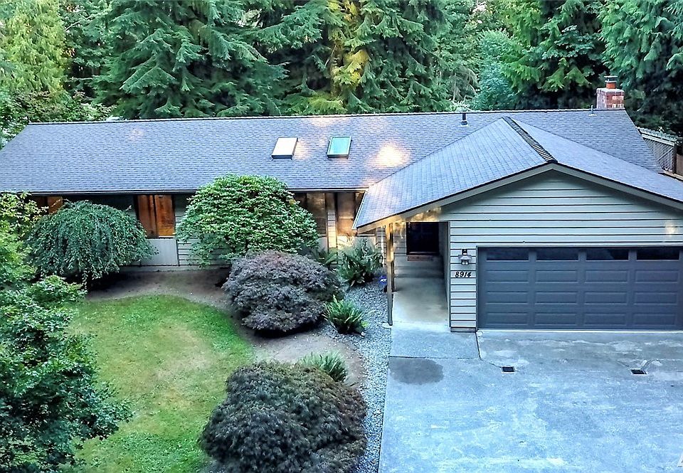 1st image of 8914 180th St SE