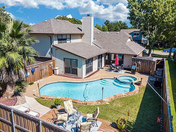 4th image of 5917 Ozark Trail Ln
