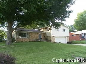 1227 Ivywood Dr photo 1
