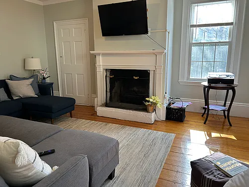 6 Salem Street Ave Photo 1