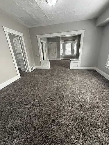 12519 Forest Ave Photo 1