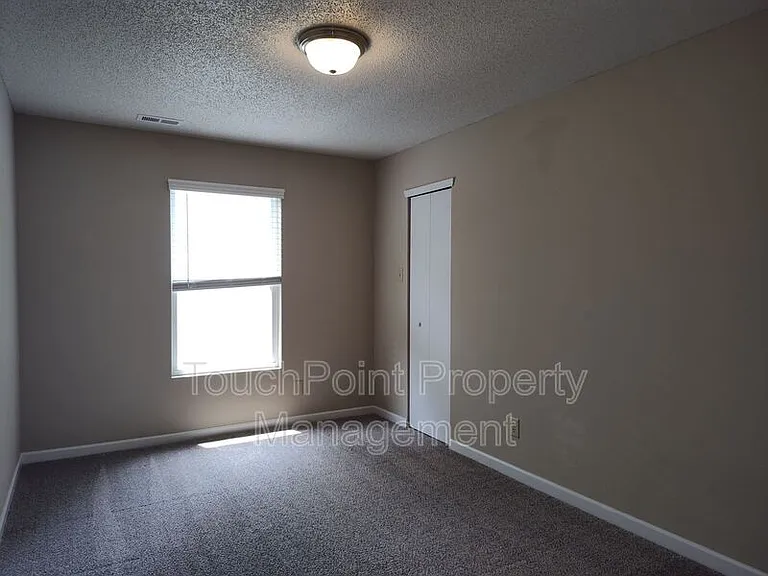 2038 Dunsmore Ln — Photo 19
