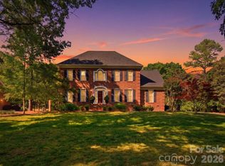 4417 Bridgewood Ln, Charlotte, NC 28226