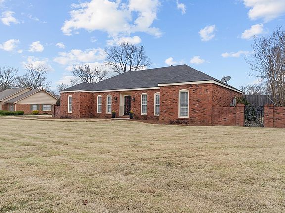 2nd image of 7648 Stout Rd