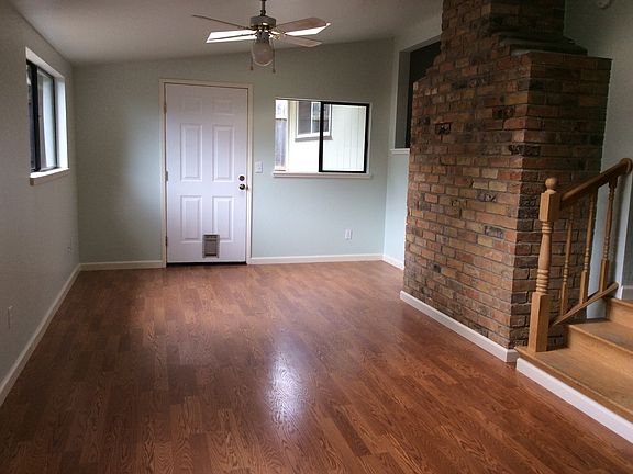 2nd image of 629 Verano Ave