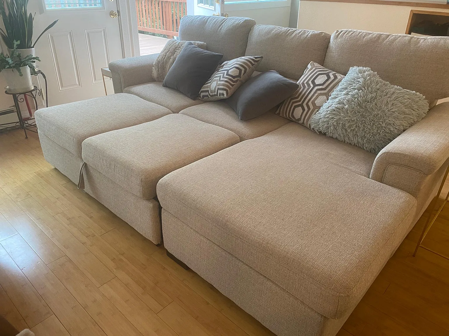 1 bed, 1100 sqft, $2,500 — Photo 4