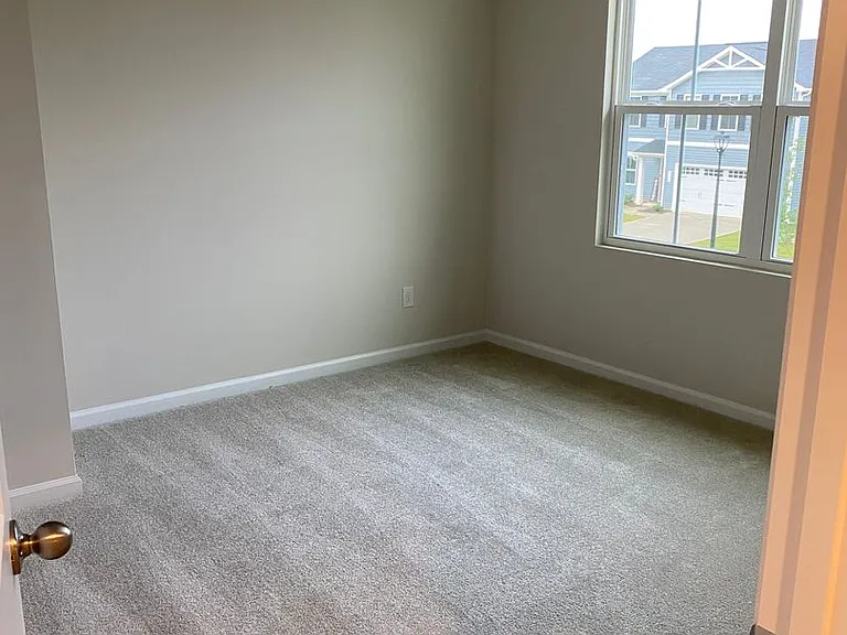 5128 Rustling Pines Ct — Photo 11