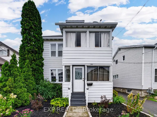 412 McConnell Ave, Cornwall, ON K6H 4L7