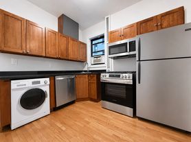 250 Pacific St, Brooklyn, NY