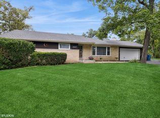 247 S Church Rd, Bensenville, IL 60106