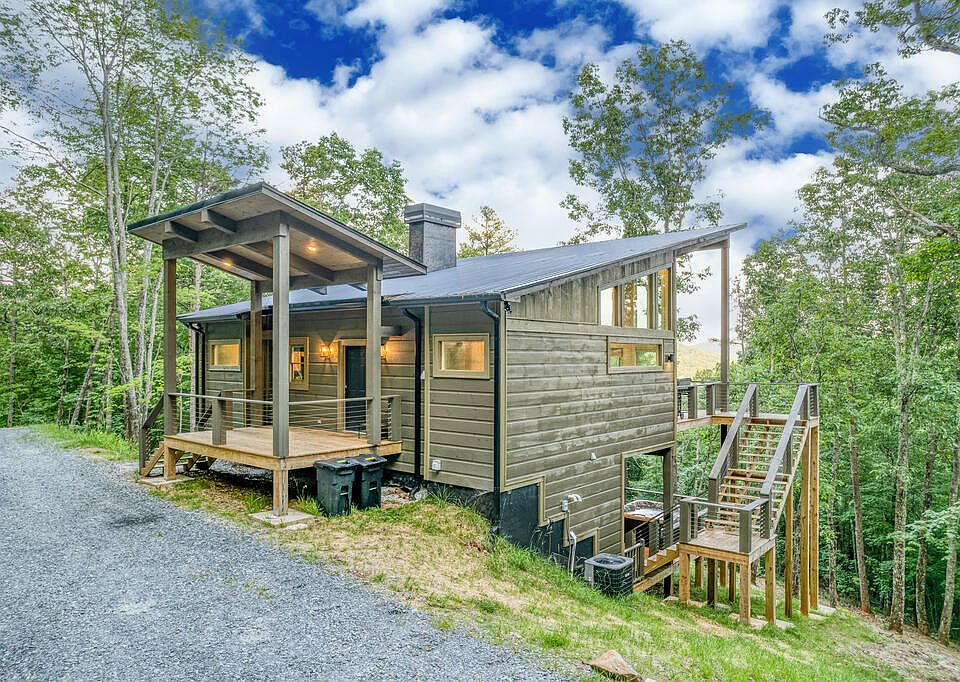 1st image of 281 Raintree Bnd
