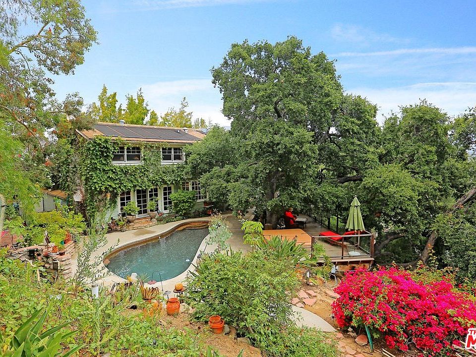 1st image of 7798 Skyhill Dr