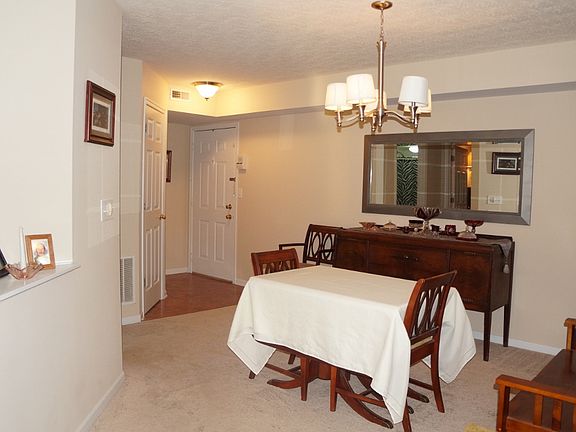 4th image of 7415 Centrecrest Ln APT A