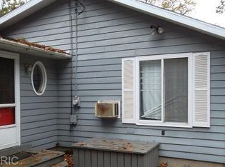 6021 McKibbin Rd, Delton, MI 49046