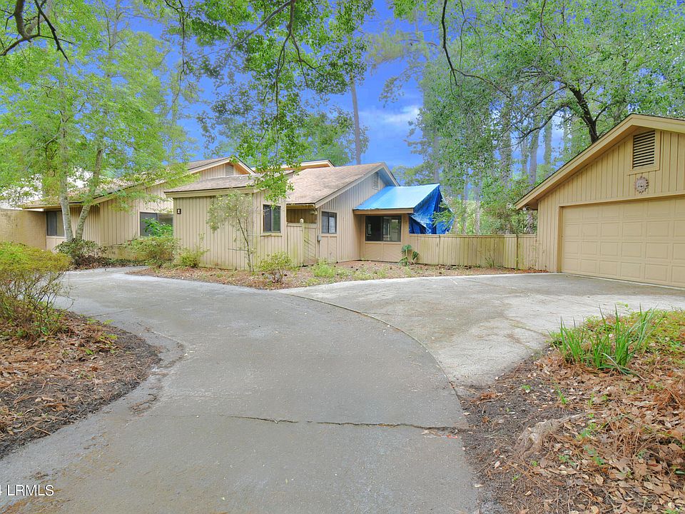 1st image of 2 Winding Trail Lane
