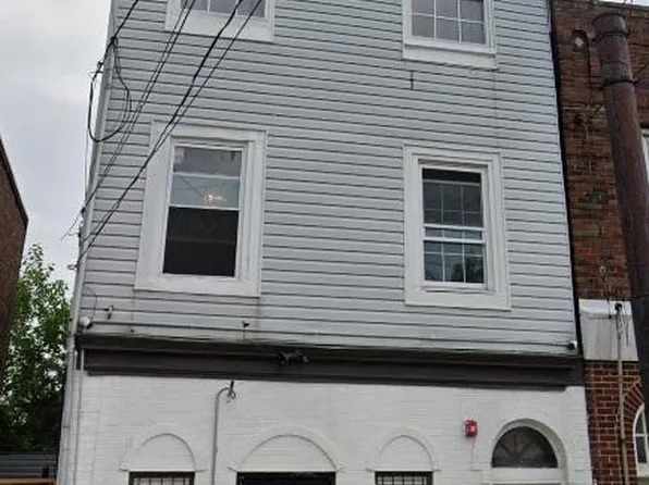85 Logan Ave Floor 2, Jersey City, NJ 07306