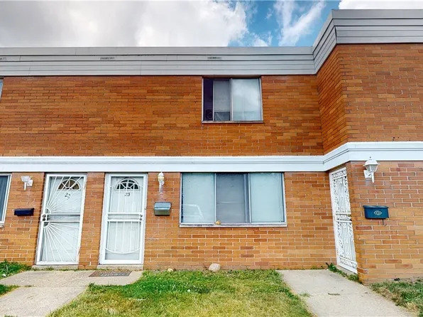 4480 Granada Blvd APT 23, Warrensville Heights, OH 44128