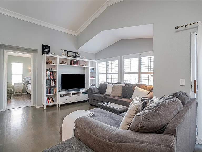 1276 El Cortez Ct — Photo 17
