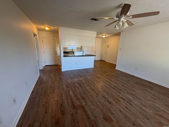 5th image of 1275 Joyner Dr