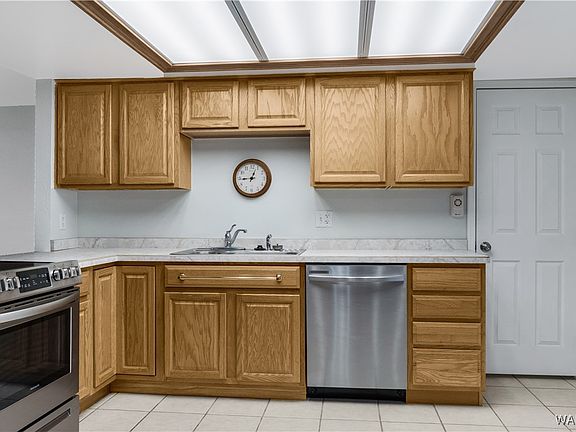 2nd image of 1394 Lincoln Lane