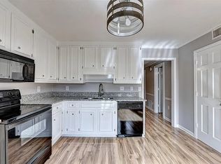 871 Lenox Oaks Cir NE, Atlanta, GA 30324
