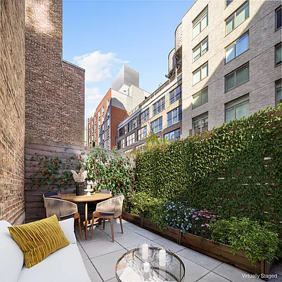 Sold by Compass | media 5