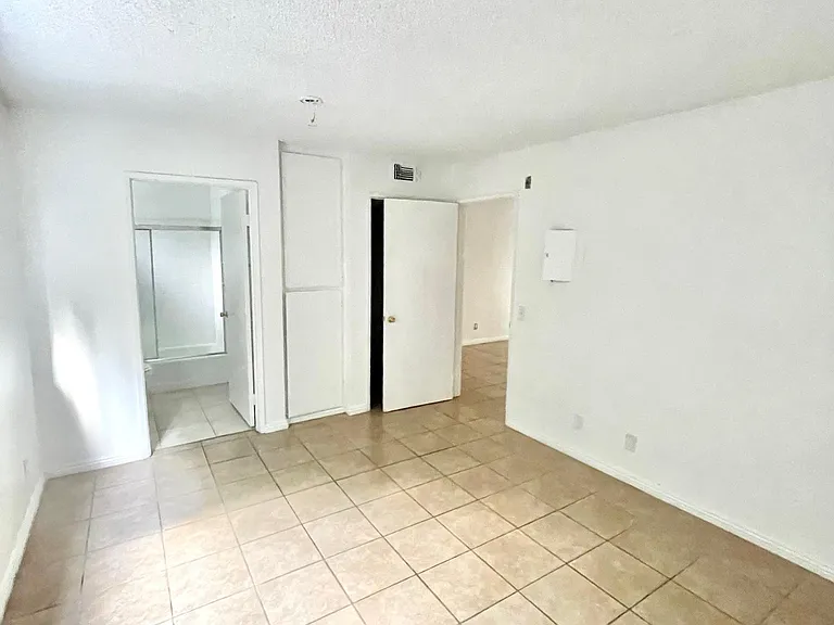 9023 Burnet Ave #102 — Photo 2