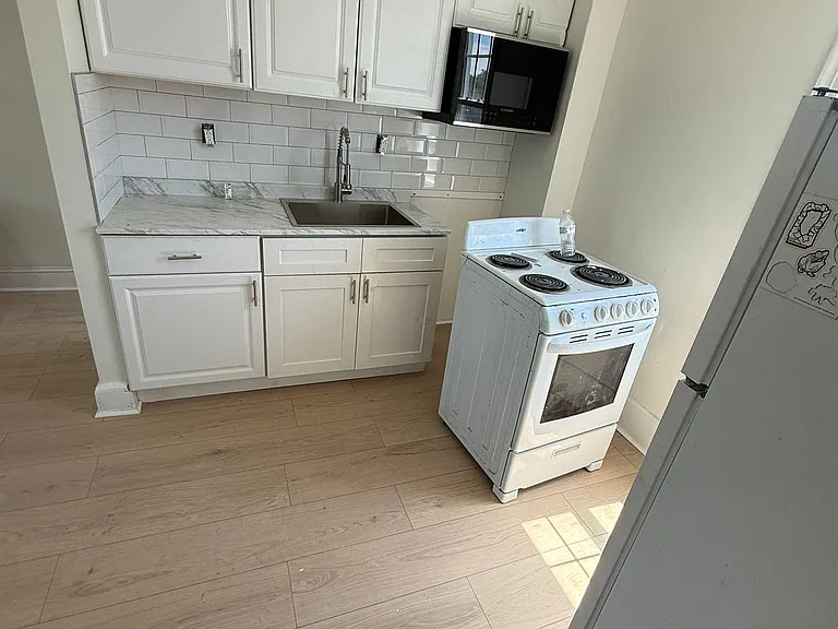 2607 Edgmont Ave #3 — Photo 8