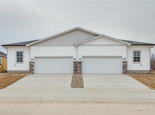 745 Linden St, Carlisle, IA 50047