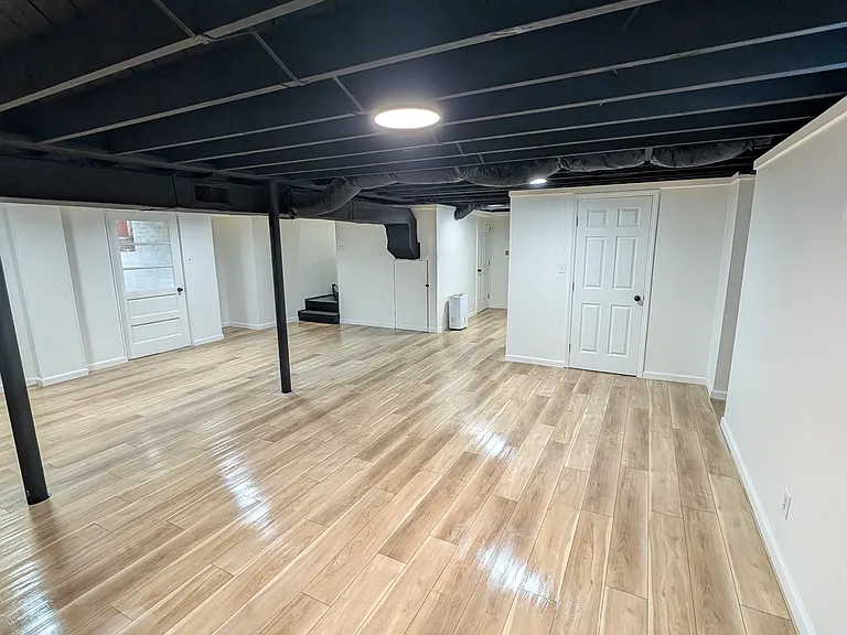 111 Brumley Cir — Photo 3