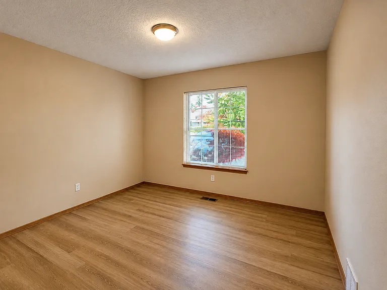 3919 S Dearborn St — Photo 12