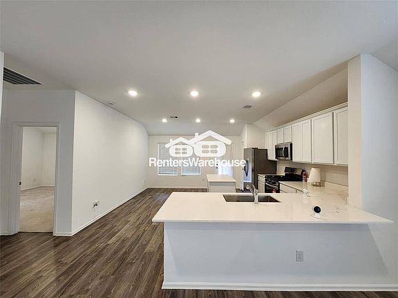 5th image of 2917 Aurora Greens Ln