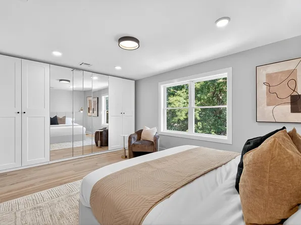 29 West 9th Street image 30 of 49